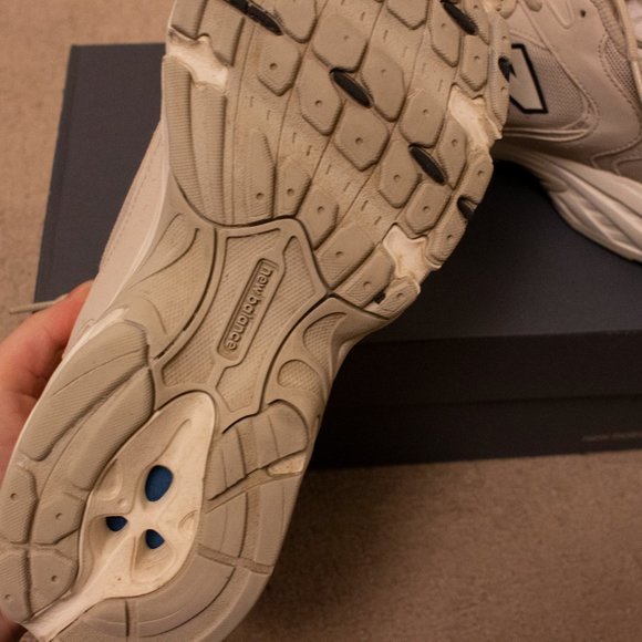 New Balance 530 'Ivory/ Khaki' MR530SH - Picture 3 of 4